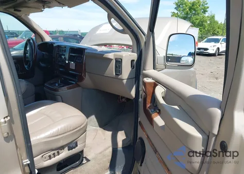 2006 Chevrolet Express Upfitter from USA, damaged, VIN 1GBFG15T161127863